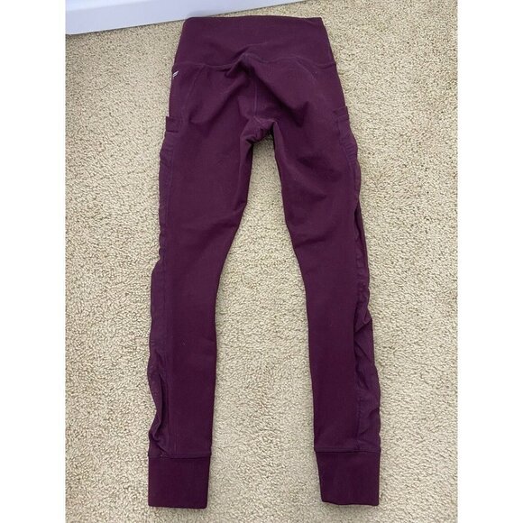 Fabletics Womens Leggings Size XS ? Maroon Mesh Siding w Pockets Full Length - Picture 3 of 8
